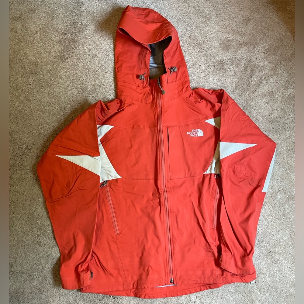 Women’s North Face Apex Summit Rain Coat Large